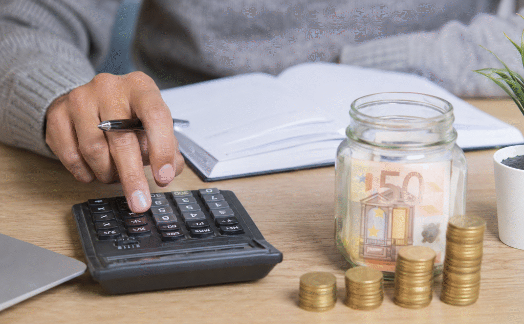 Cuánto dinero deberías tener en la cuenta corriente